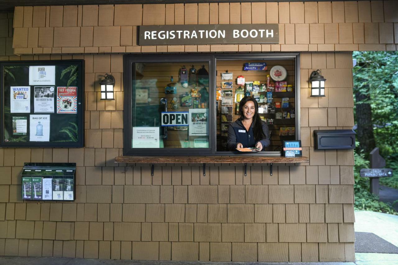 Silver Falls Lodge & Conference CenterSublimity エクステリア 写真