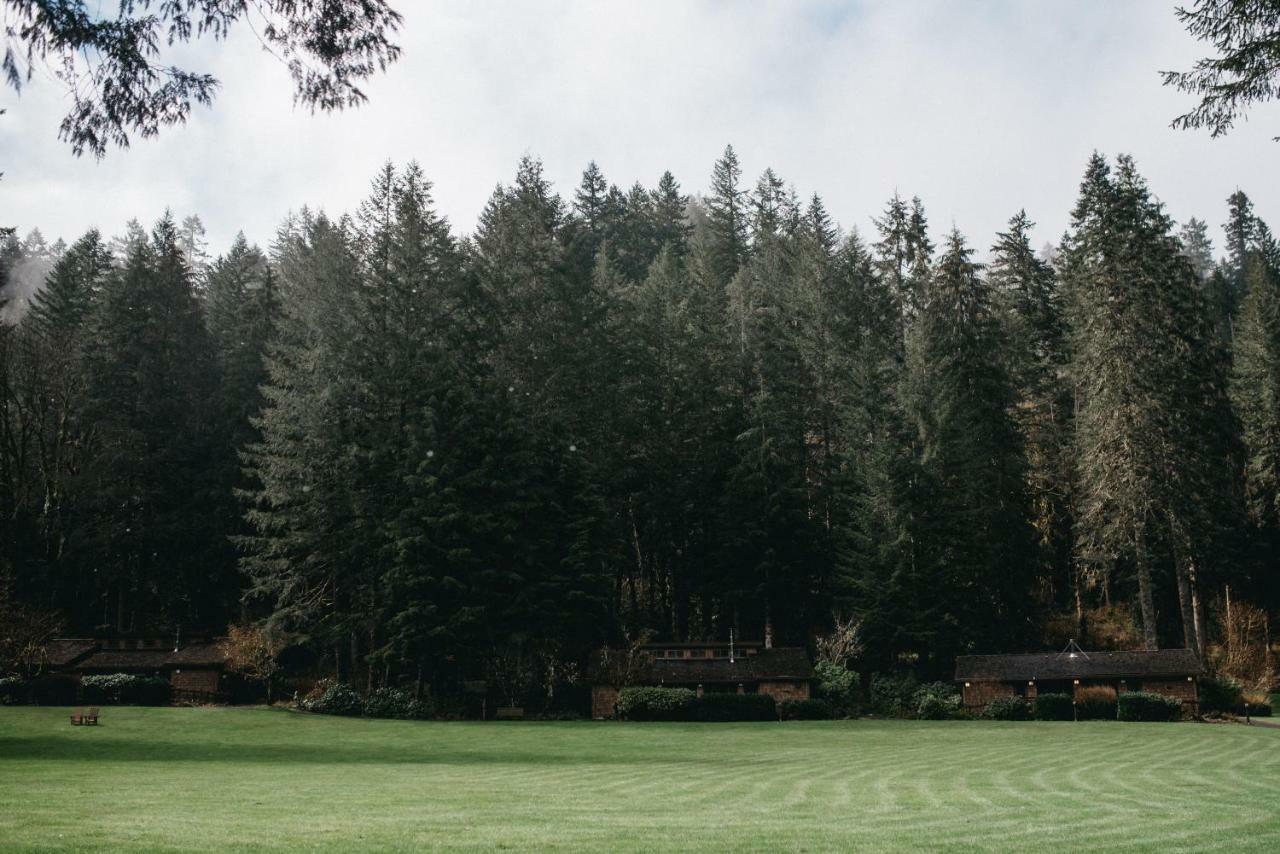 Silver Falls Lodge & Conference CenterSublimity エクステリア 写真